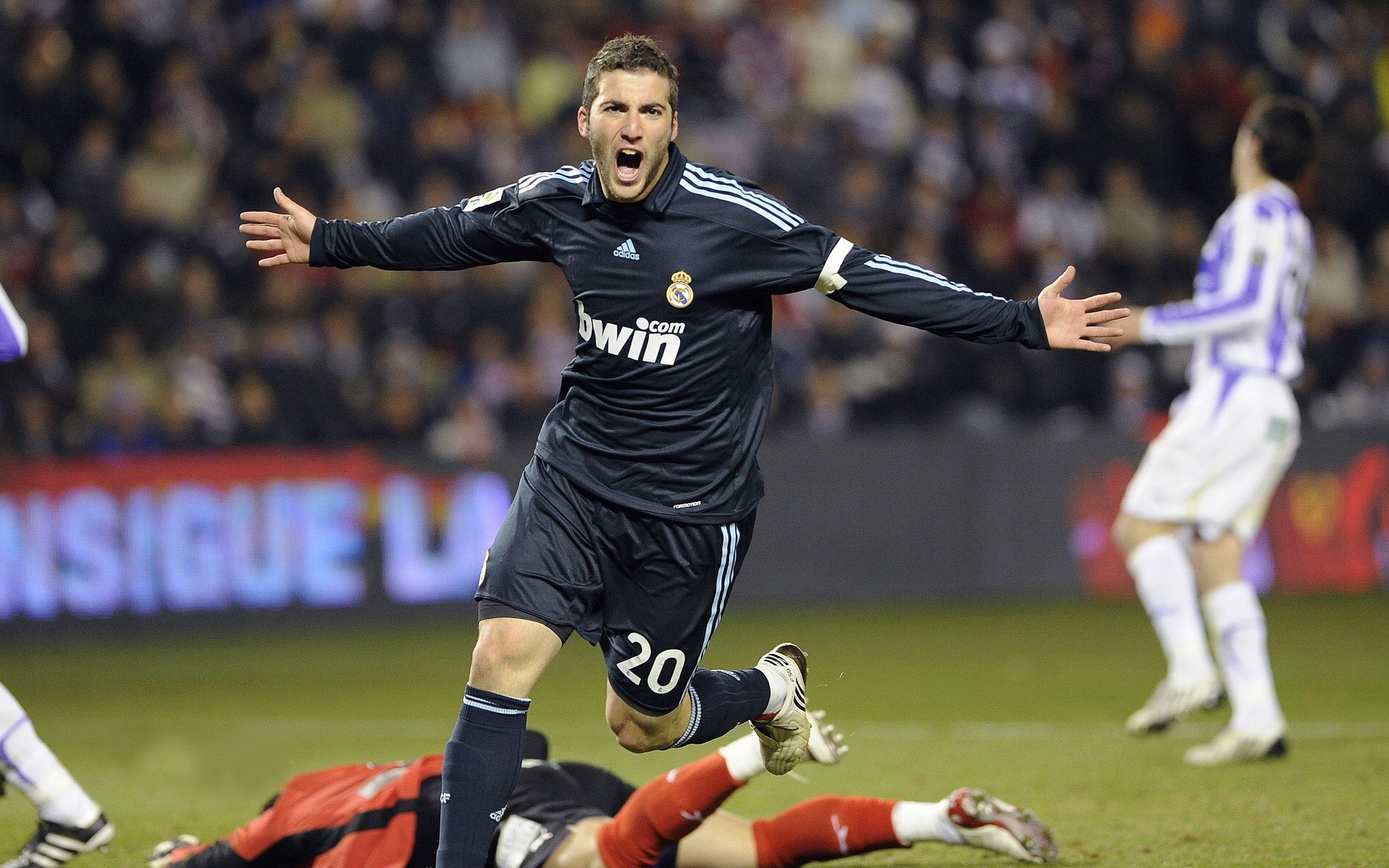 罗德里戈征服之夜！独造三球导演逆转，战术复盘揭示真正赢球密码