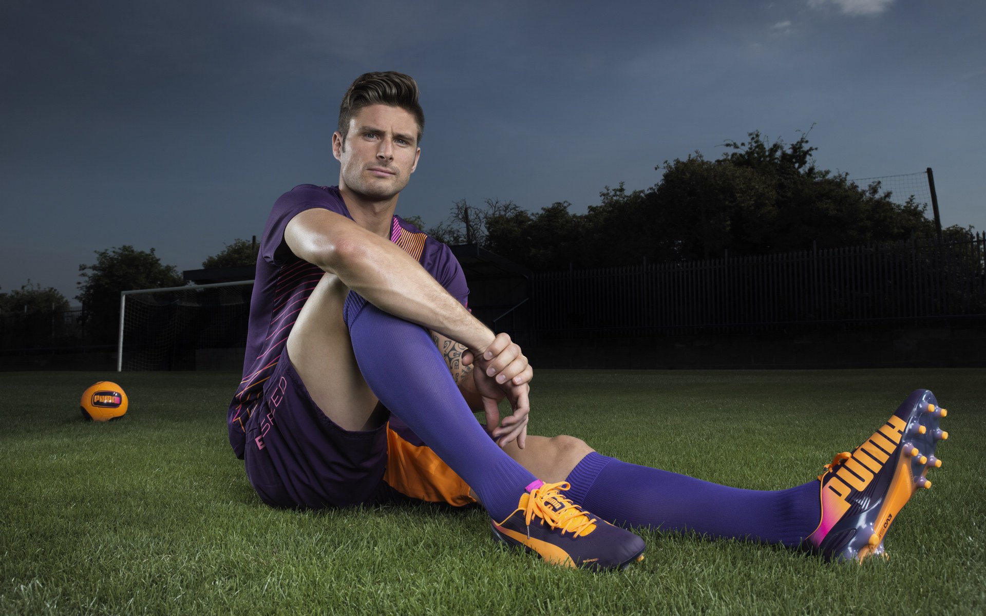 欧冠半决赛封神夜,福登一剑封喉!蓝月当空,他已成足坛新标杆